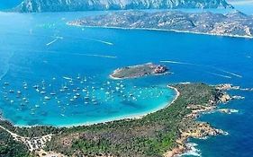 HOTEL Al FARO , SPIAGGIA LA CINTA ,SAN TEODORO